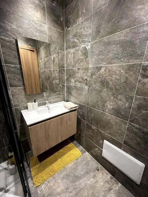 Luxury Apartment 5 Minutes Casablanca Airport Nouaceur Exterior photo